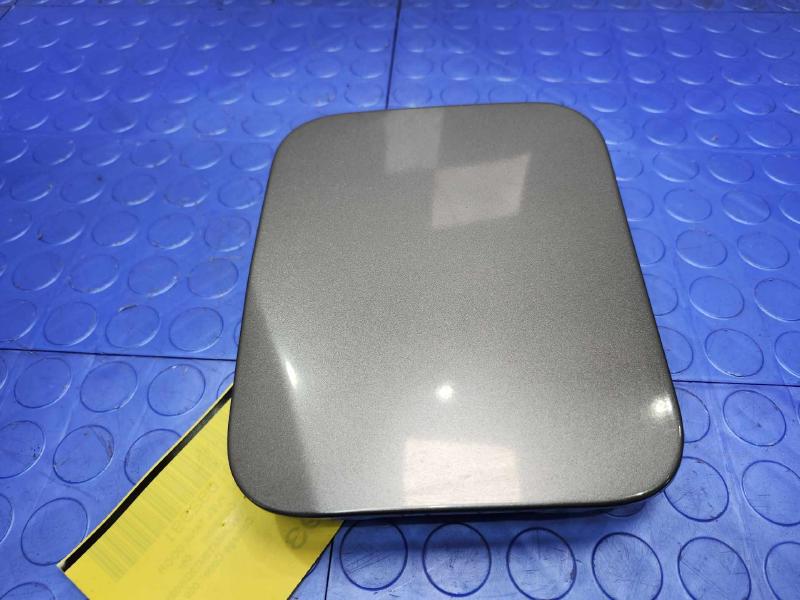 2016 Nissan Rogue Fuel Tank Door