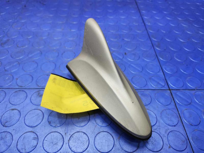 2011-2012 Hyundai Sonata Radio Antenna Assembly Gold SV OEM 962503Q000SV