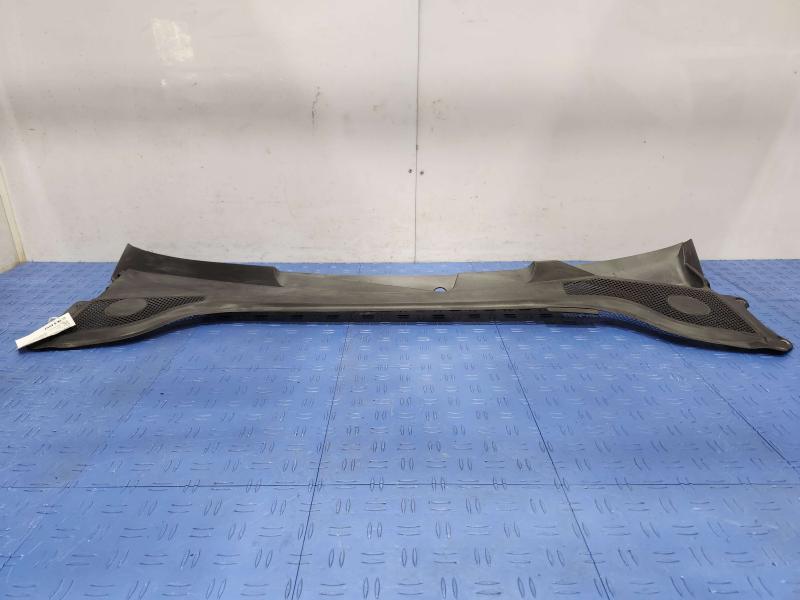 2012 Audi TT Cowl