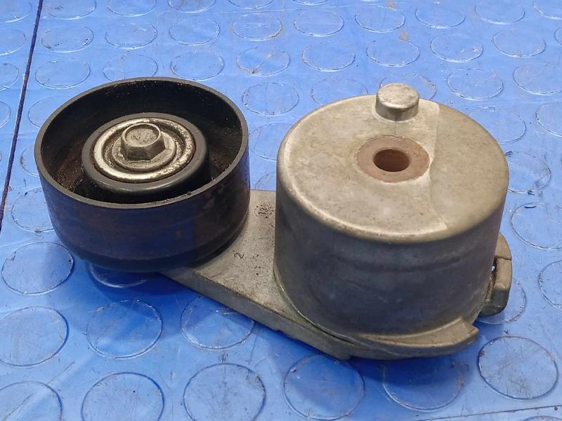 2014 Chevrolet Silverado 1500 Engine Belt Tensioner