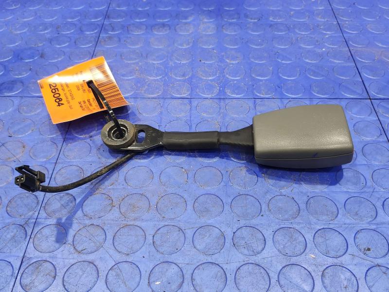 2009 Chevrolet Malibu Front Seat Belt