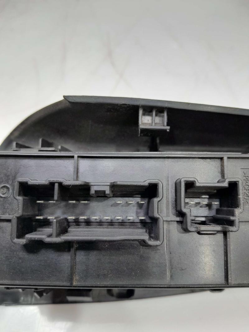 2013 - 2019 Nissan Sentra Master Window Switch Assembly OEM 254013SH1A