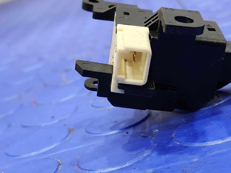 2016 Toyota Prius Combination Switch