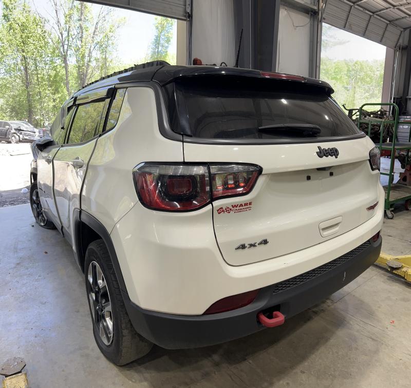 2018 Jeep Compass Side/Rear/Cargo Regulator