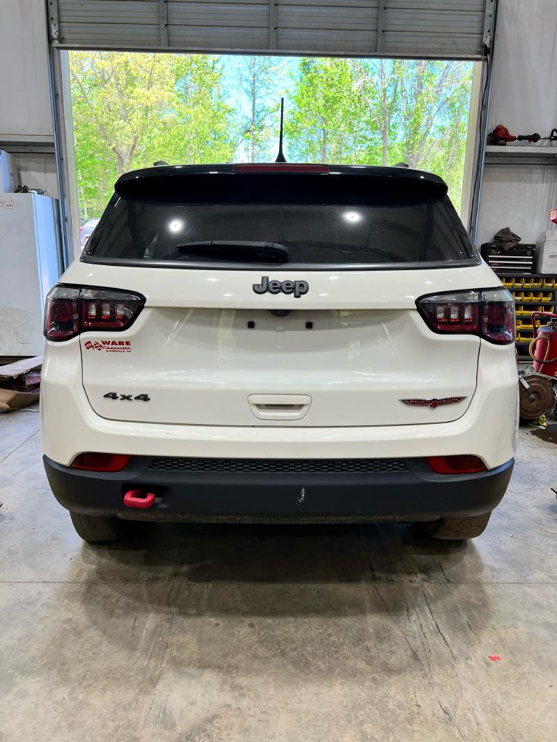 2018 Jeep Compass Front Door Latch