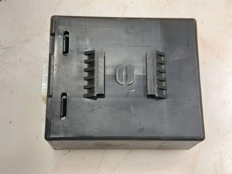 2017-2021 Nissan Titan Antenna Tire Pressure Module OEM 407409FT0A