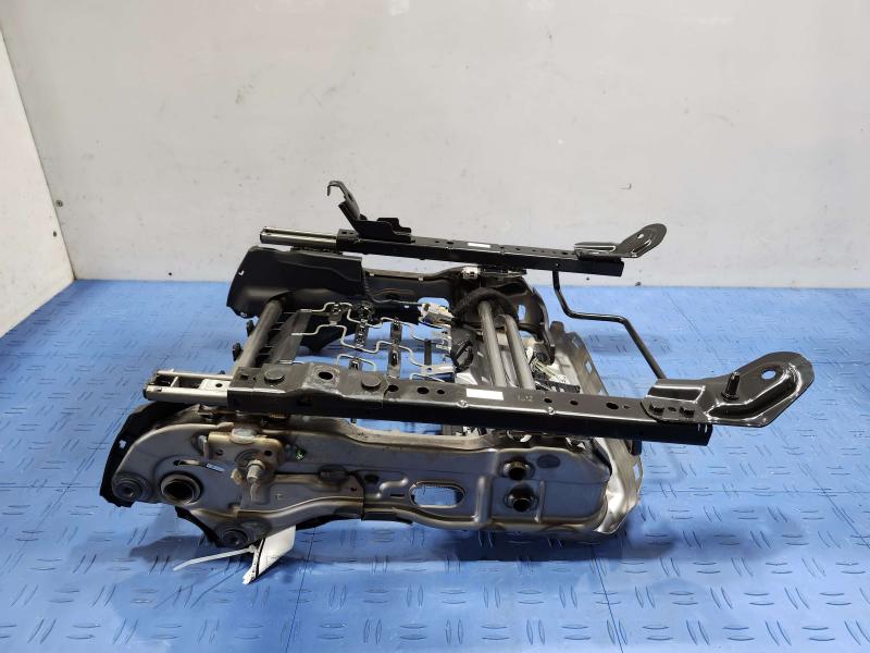 2018 Subaru Crosstrek Seat Track