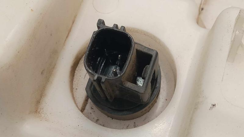 2012-2018 Ford Focus Sedan Washer Fluid Reservoir Assembly OEM CV6Z17618B