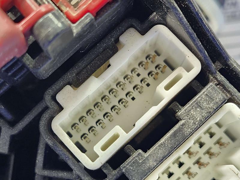 2015 Toyota Prius Engine Fuse Box