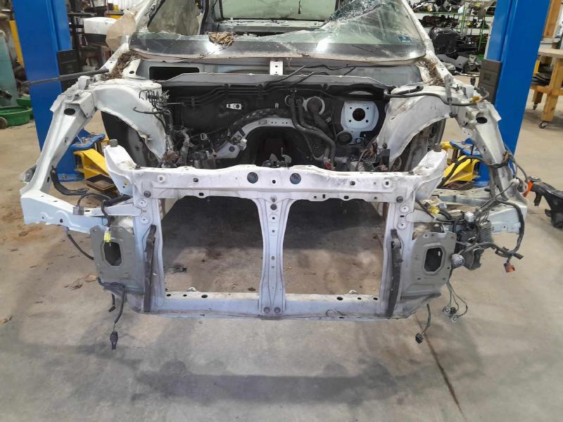 2016 Subaru Legacy Radiator Support