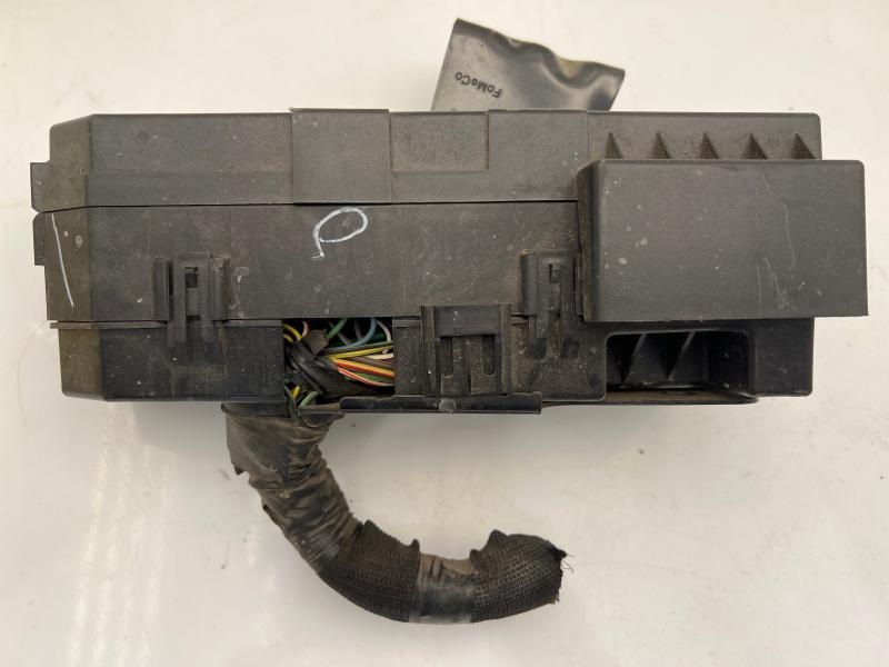2009 Ford Escape Hybrid Engine Bay Fuse Relay Box Assembly OEM 9M6Z14290GA