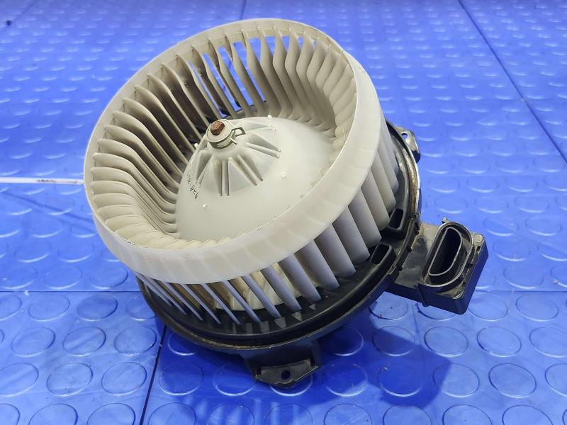 2006 Toyota 4Runner Blower Motor