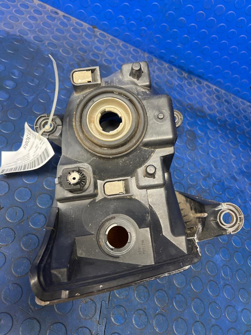 2008 Dodge Grand Caravan Headlamp Assembly