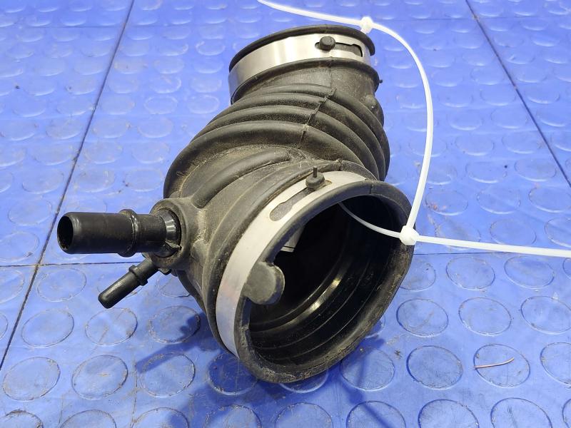 2017 Ford Focus Air Intake Tube/Resonator