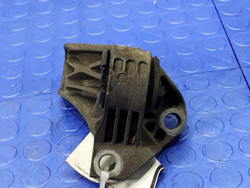 2013-2019 Ford Escape Automatic Tranmission Mount Bracket OEM BV6Z6E042C