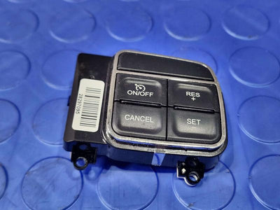 2014 Chrysler 300 Combination Switch