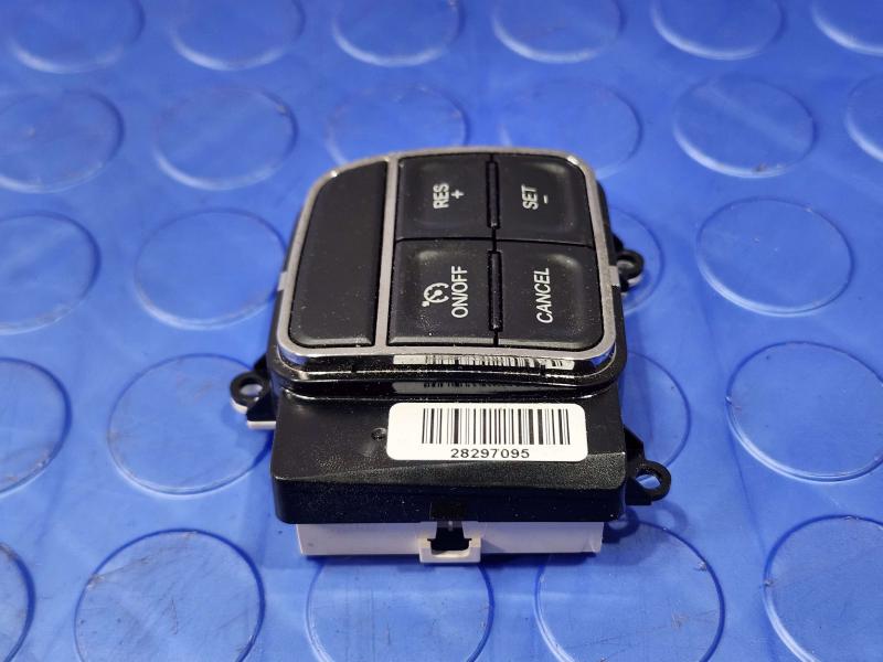 2014 Chrysler 300 Combination Switch