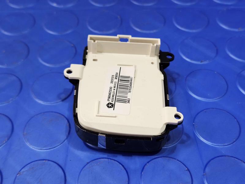 2014 Chrysler 300 Combination Switch