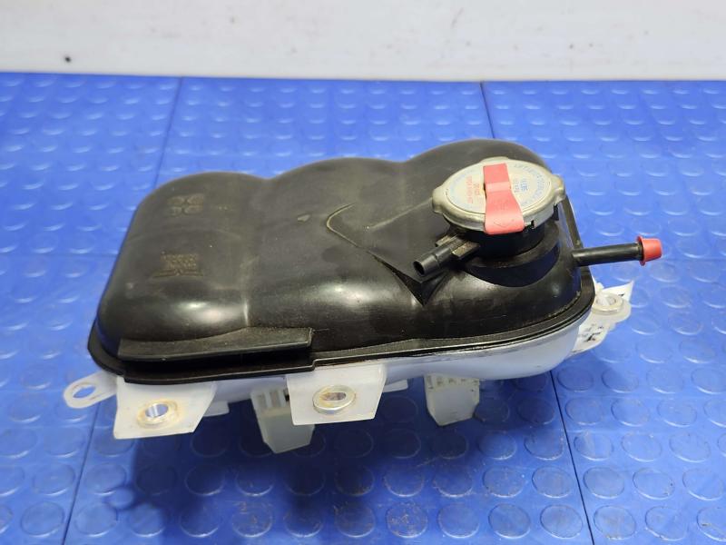 2002 Dodge Ram 1500 Coolant Recovery Bottle
