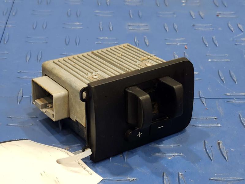 2012 Ford F-250 Super Duty Trailer Brake Controller