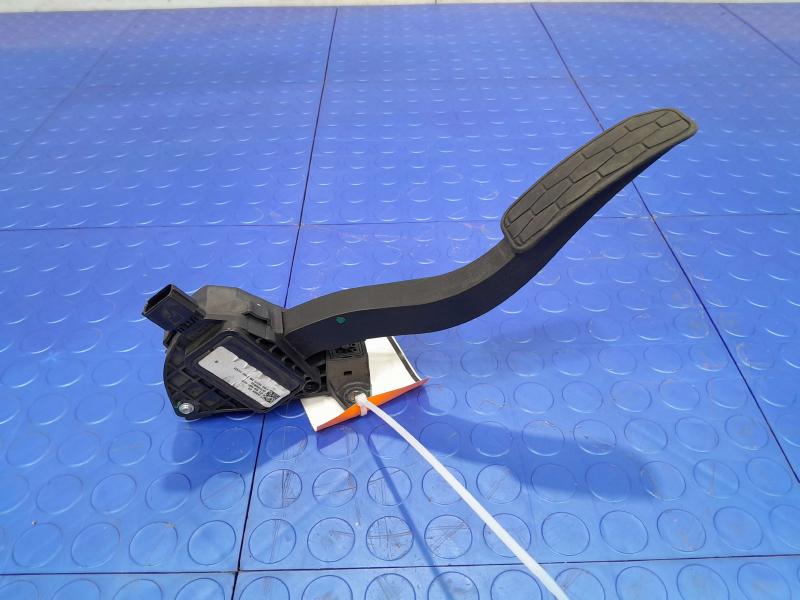 2017-2020 Jaguar XE Accelerator Pedal Assembly Genuine OEM GX73-9F836-AA
