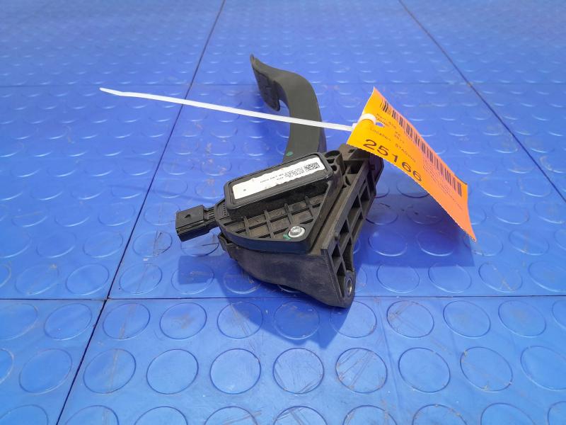 2017-2020 Jaguar XE Accelerator Pedal Assembly Genuine OEM GX73-9F836-AA