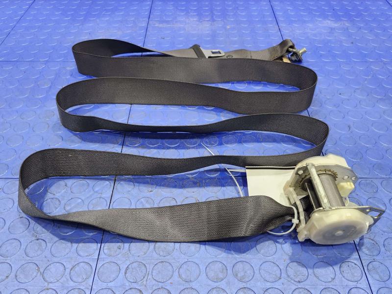 2008 Subaru Legacy Rear Seat Belt