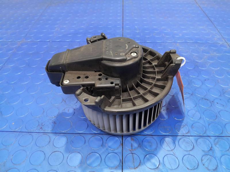 2010-2015 Toyota Prius Heater AC Blower Motor Assembly Genuine OEM 8710302210