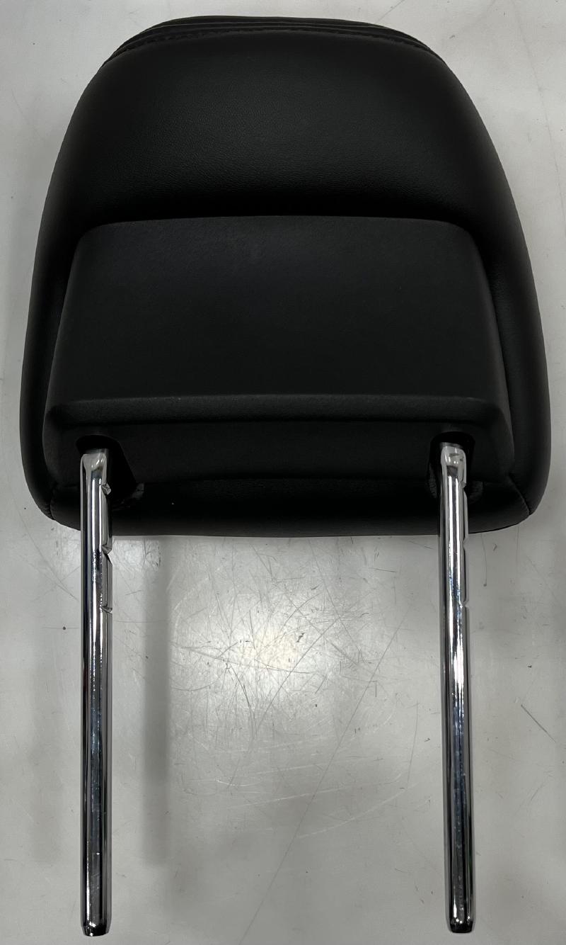 2013 Lincoln MKZ Headrest