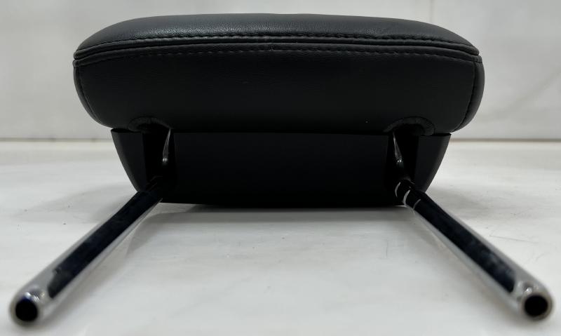 2013 Lincoln MKZ Headrest