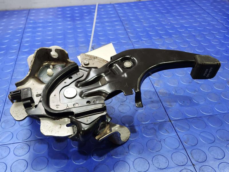 2014 Lexus IS 250 Emergency Brk.