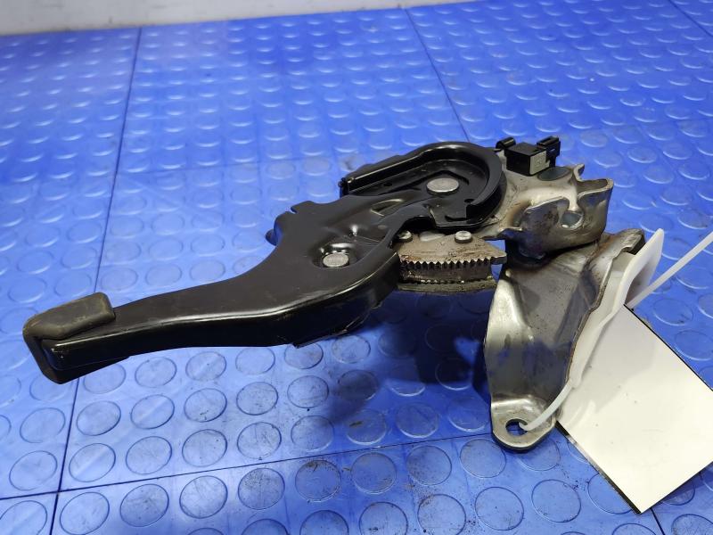 2014 Lexus IS 250 Emergency Brk.