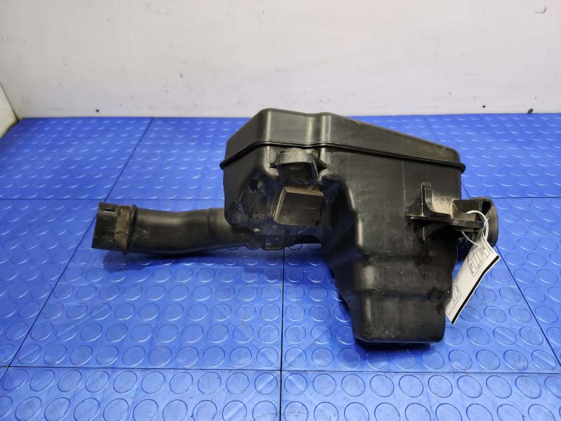 2010 Toyota Prius Air Intake Tube/Resonator