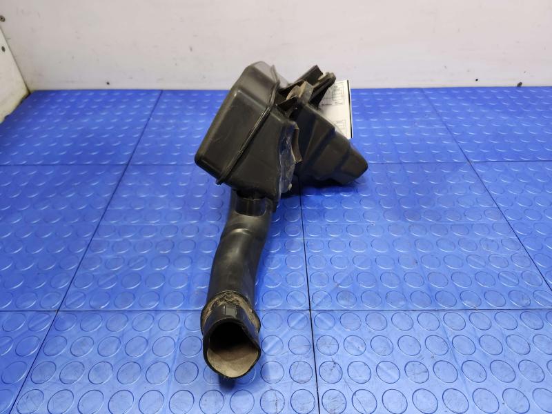 2010 Toyota Prius Air Intake Tube/Resonator