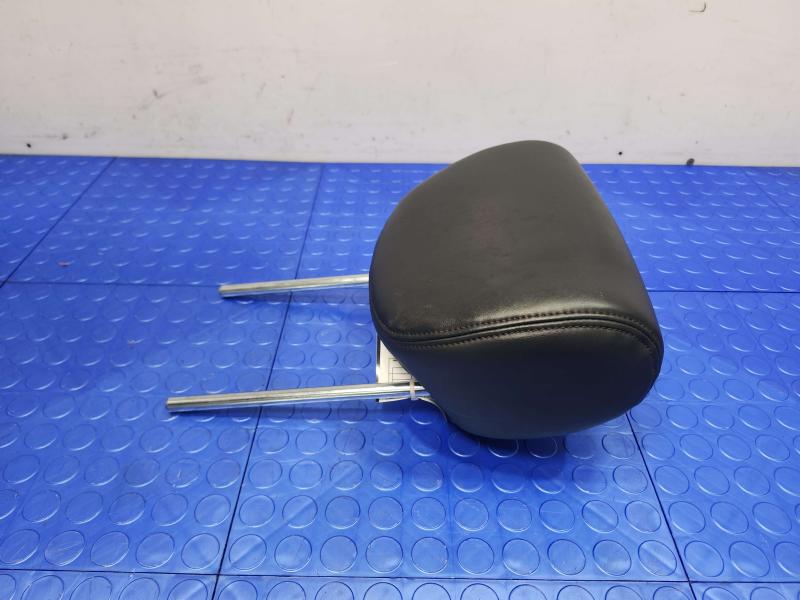 2013 Infiniti FX35 Headrest