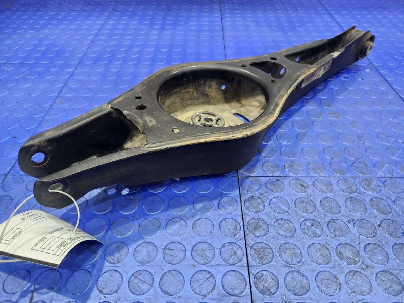 2020 Volkswagen Passat Lower Control Arm Rr