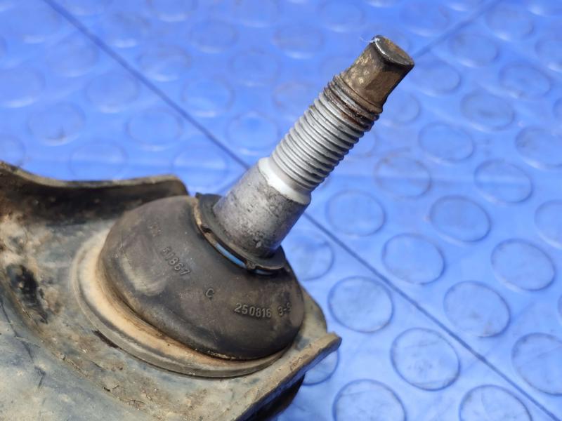 2010 Ford F-150 Lower Control Arm Front