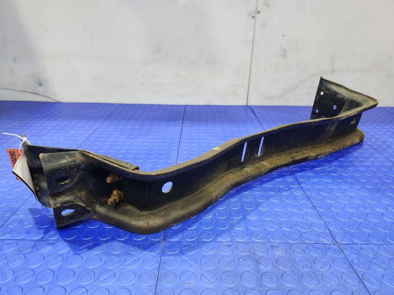 2005 Ford F-350 Super Duty Trans. Crossmember