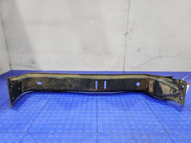 2005 Ford F-350 Super Duty Trans. Crossmember