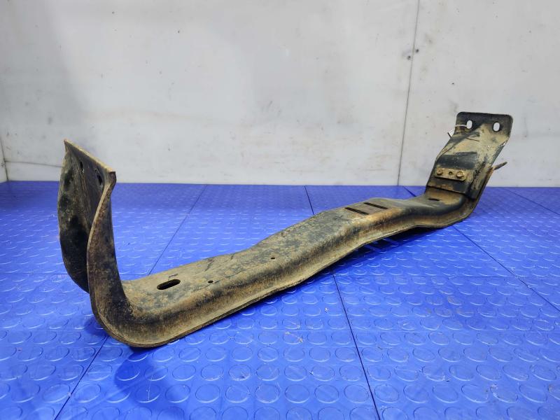2005 Ford F-350 Super Duty Trans. Crossmember