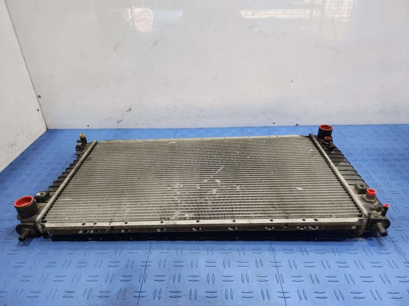 2001 Ford F-150 Radiator
