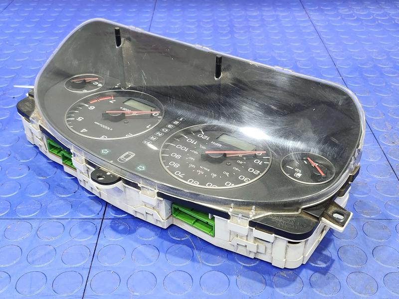 2003 Subaru Legacy Outback 2.5L Instrument Cluster Speedometer OEM 85014AE61A