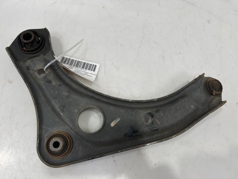 2014 - 2019 Nissan Versa Front Lower Control Arm RH Passenger Side OEM 545009KS1D