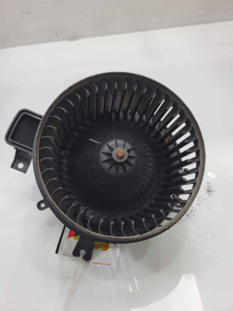 2014 Chrysler 300 Heater AC Blower Motor Assembly OEM 68044151AB