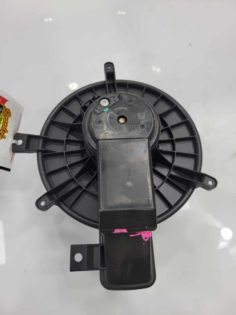2014 Chrysler 300 Heater AC Blower Motor Assembly OEM 68044151AB
