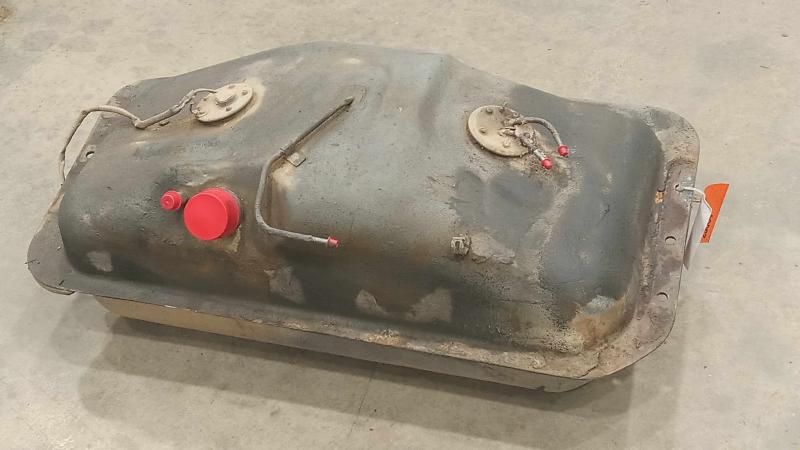 1985 Toyota Hilux Fuel Tank Assembly