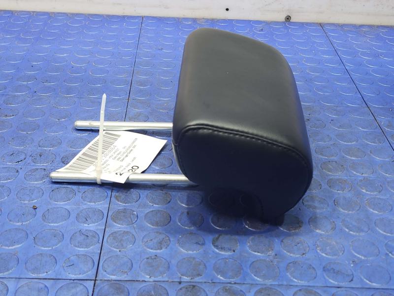 2014 Dodge Durango Headrest