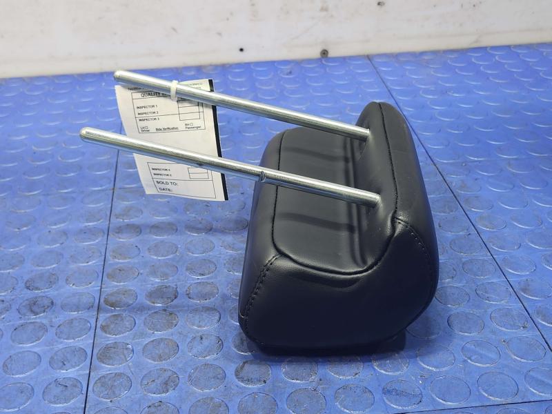 2014 Dodge Durango Headrest