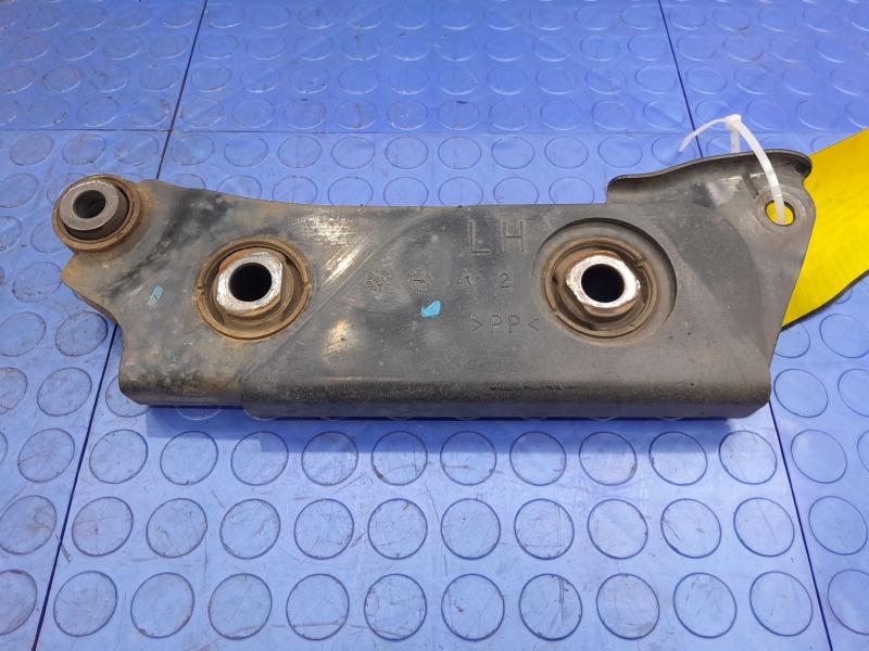 2015 Nissan Altima Lower Control Arm Rr