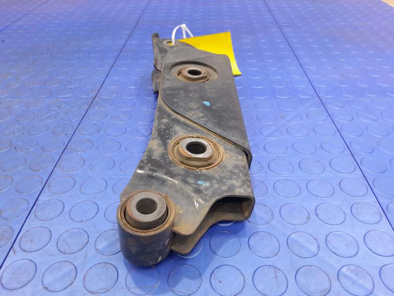 2015 Nissan Altima Lower Control Arm Rr